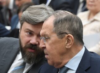 Oligarhul care finanțează propagandă rusă în Europa critică deschis Moscova: „Ceva nu a mers bine”