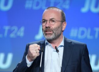 „România are nevoie de un PNL puternic”. Primul mesaj al liderului PPE după congresul de duminică