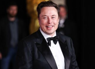 Elon Musk, pe cale să aibă o avere de neimaginat. Cât înseamnă, de fapt, 1 trilion de dolari