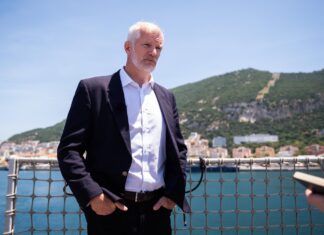 Criză în inima guvernului de la Londra. Ministrul forțelor armate și-a dat demisia, la scurt timp după cea a șefului de la Apărare