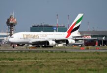 De la Emirates la Wizz Air, marile companii aeriene mizează acum „all-in” pe internetul Starlink