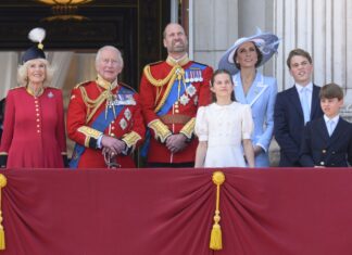 Imagini de la Trooping the Colour. Regele Charles, aclamat de mii de oameni. Surpriza zilei: Micul prinț Louis