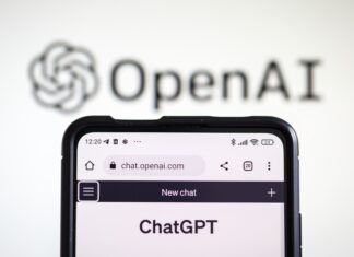 Vom putea vorbi cu ChatGPT tot timpul. Ce gamă de dispozitive a anunţat OpenAI
