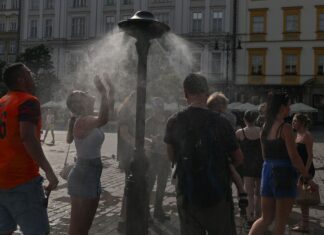 „Un ucigaș tăcut”. Câți oameni mor anual în România din cauza valurilor de căldură. Ce arată studiile. Există și un scenariu de coșmar