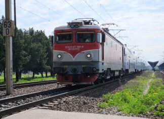 Două incidente feroviare grave în Moldova. Circulația trenurilor, îngreunată între Bacău și Roman
