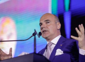 Rareș Bogdan îl pune pe Bolojan în „zona progresistă, neomarxistă” alături de Peter Magyar și Maia Sandu