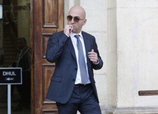 Complotul de 150.000 de euro: Un miliardar maltez, acuzat că a ucis o jurnalistă cu o bombă în cutia de pantofi