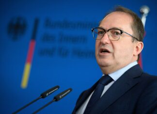 Germania și-a ridicat nivelul de alertă. Ce spune ministrul de interne