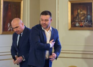 Ciprian Ciucu spune că PNL a aflat despre nominalizarea lui Veștea după demnitari dintr-o țară vecină. Detalii despre o discuție la Singapore