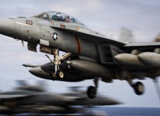 Armata SUA lansează noi bombardamente asupra Iranului. Explozii în apropierea orașelor de coastă