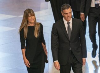 Soția premierului spaniol va fi judecată într-un proces cu jurați pentru delapidare și trafic de influență