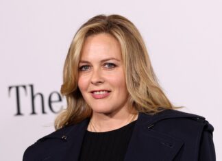 Unul dintre cele mai iubite filme ale anilor ’90 continuă ca serial. Alicia Silverstone își reia rolul care a făcut-o celebră