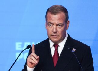 Dmitri Medvedev consideră ilegale toate sancţiunile împotriva Rusiei: „Nu sunt prevăzute nicăieri, nici în Carta ONU”