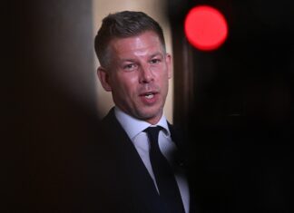 Cutremur pe scena politică din Ungaria: Legea pentru demiterea președintelui a trecut de Parlament. Magyar vrea acum o nouă Constituție