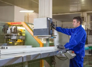 10 întrebări de pus înaintea alegerii producătorului de ferestre, ca partener