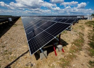 EXCLUSIV De ce fotovoltaicii care au bătut statul român la ICSID vor să-l execute în justiția SUA