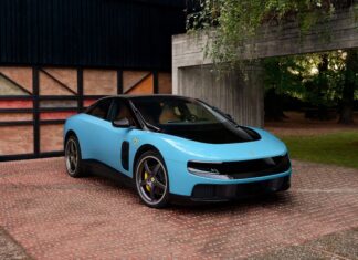 Primul Ferrari complet electric s-a vândut pentru o sumă record, de peste 60 de ori prețul de pornire
