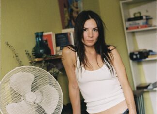 Muzică veche, public tânăr, mixul de succes al unei cunoscute artiste din România. „De ce trebuie să facem altceva, iar acest ceva să se numească compromis?”