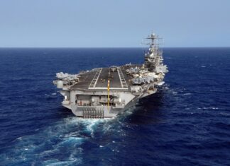 „O închisoare plutitoare”. Un veteran american descrie experiența pe o navă de război, pe fondul îngrijorărilor legate de portavionul USS Lincoln