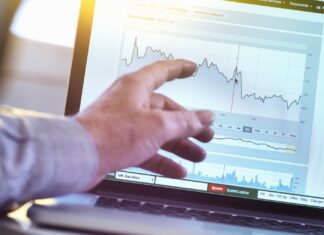 România evită retrogradarea și în evaluarea Moody`s, la o săptămână după decizia similară a Fitch. Anunțul agenției de rating