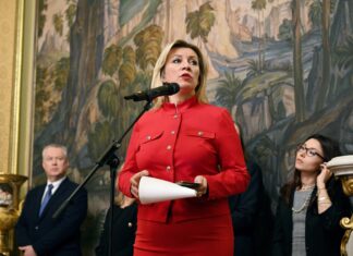 Zaharova, mesaj plin de ironii după ce vizita lui Putin, pe insulele din cauza cărora Japonia și Rusia nu au tratat de pace nici acum, a înfuriat Tokyo