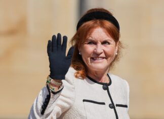 După Harry și Meghan, și „Fergie” se mută înapoi în Marea Britanie. Scandalul care a alungat-o pe fosta ducesă de York din familia regală