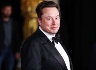 Elon Musk poate da fiecărui om de pe Pământ câte 70 de dolari și tot rămâne cel mai bogat din lume