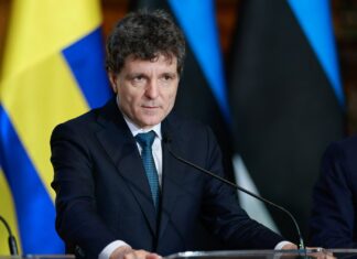 Nicușor Dan face noi precizări despre aderarea la euro, după intervenția lui Călin Georgescu. „Am văzut multe reacții, dar și dezinformări”